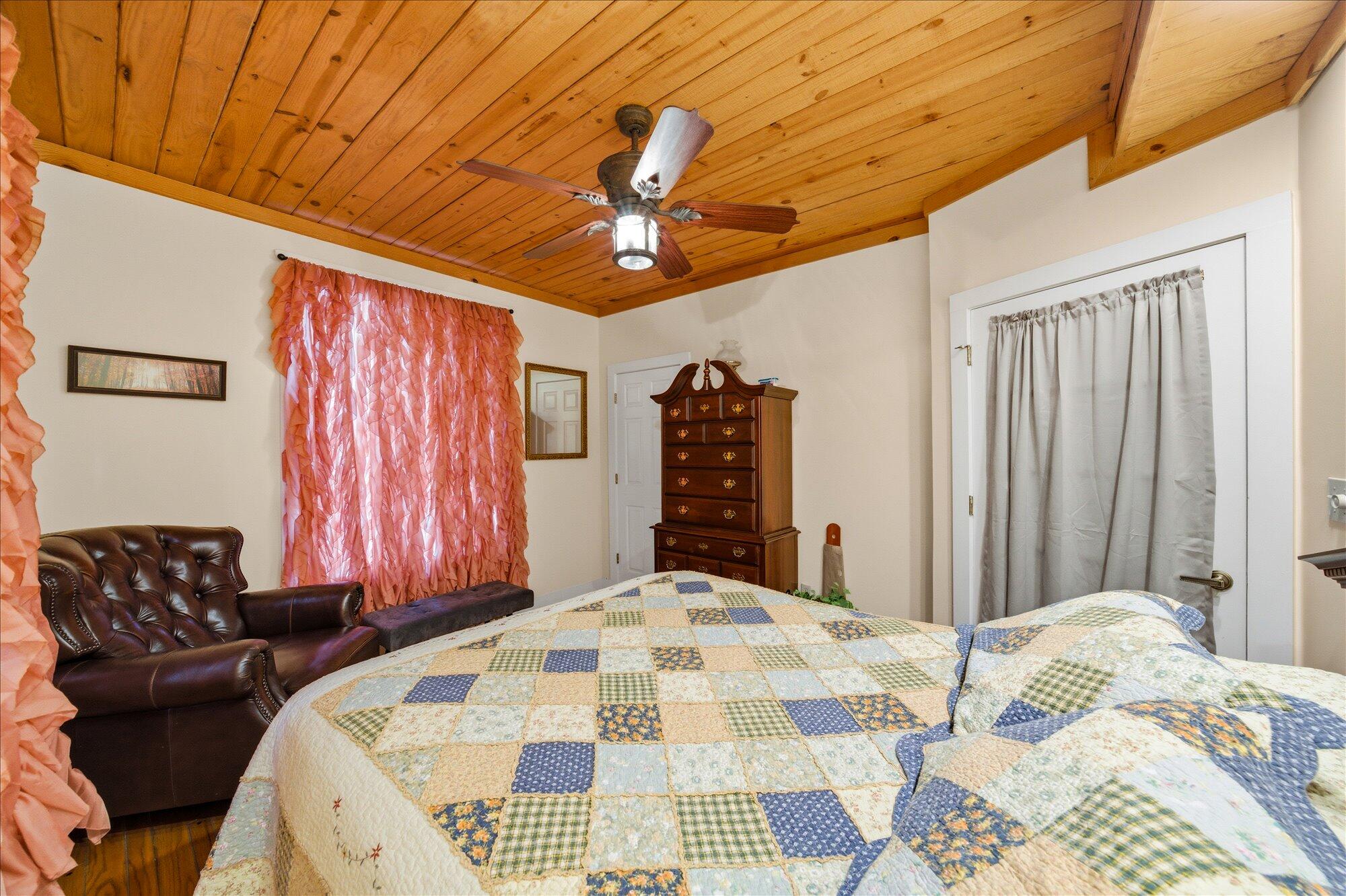 951 Carson Springs Road Newport, TN 37821 - Photo 25 of 93 25-951-Carson-Springs-Rd-Newport-TN-25