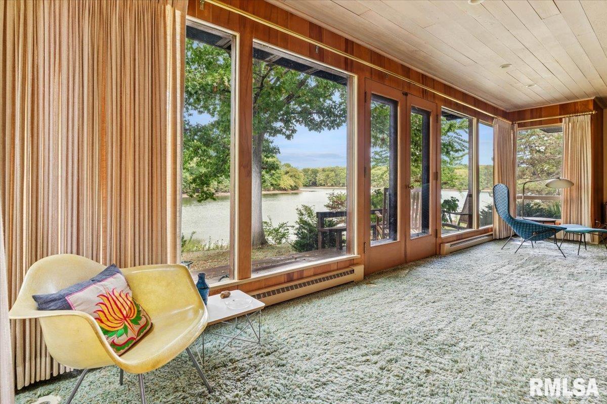 1939 South Lake Storey Road Galesburg, IL 61401 - Photo 19 of 68