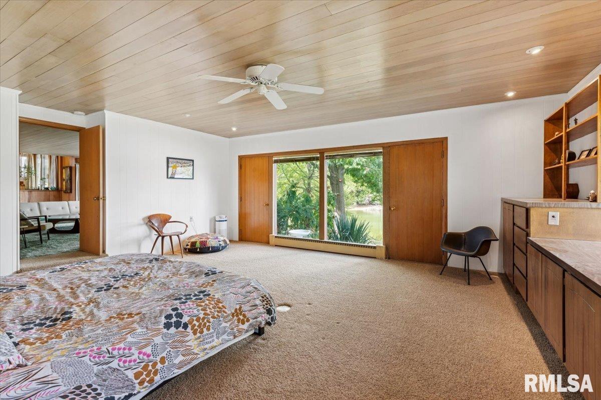 1939 South Lake Storey Road Galesburg, IL 61401 - Photo 35 of 68