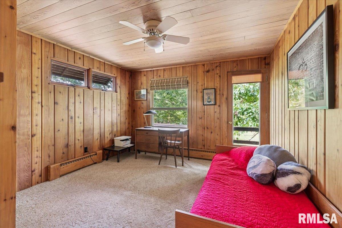 1939 South Lake Storey Road Galesburg, IL 61401 - Photo 47 of 68