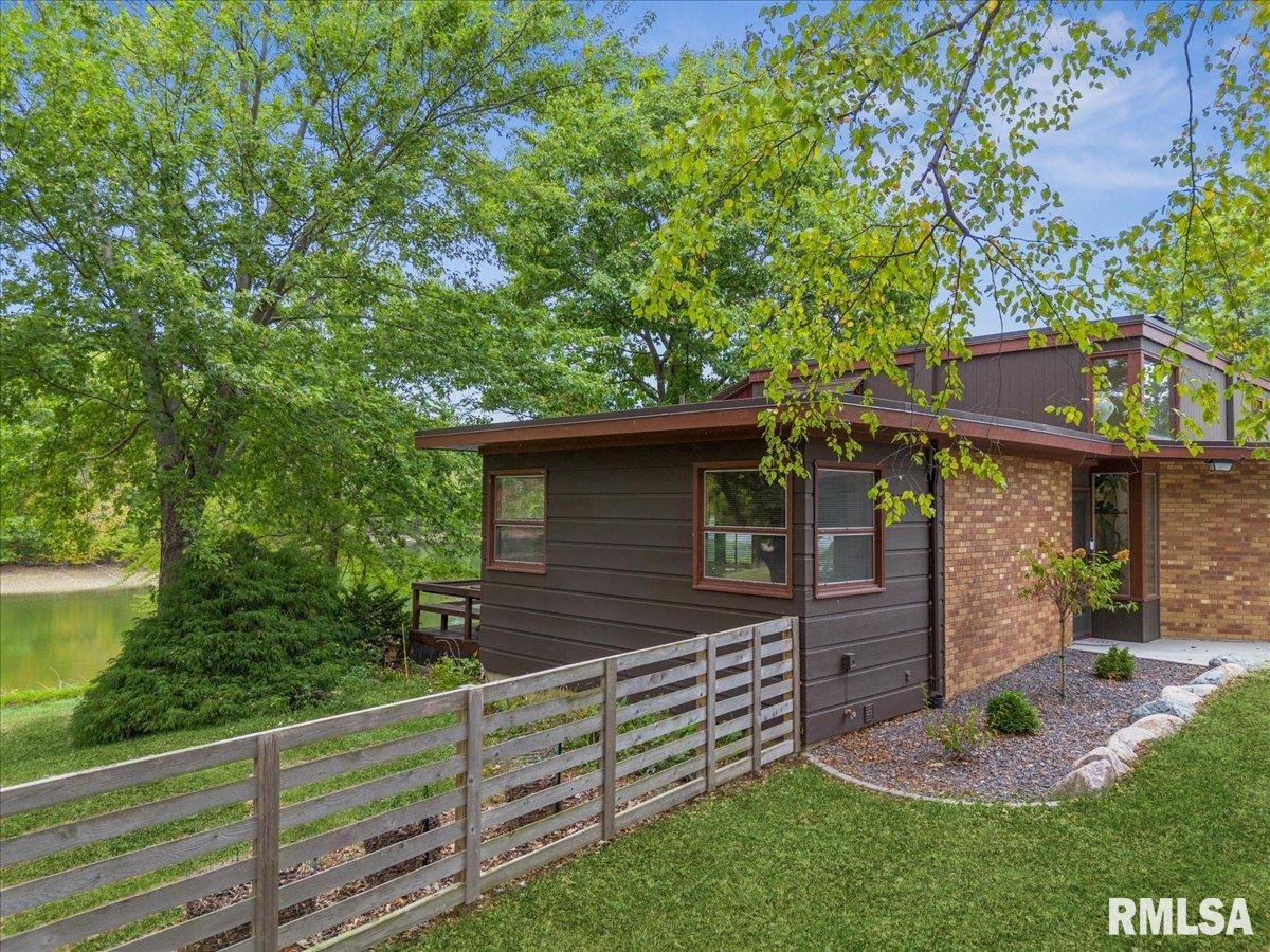 1939 South Lake Storey Road Galesburg, IL 61401 - Photo 53 of 68