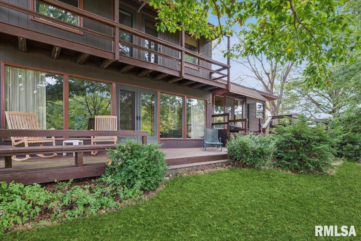 1939 South Lake Storey Road Galesburg, IL 61401 - Photo 7 of 68