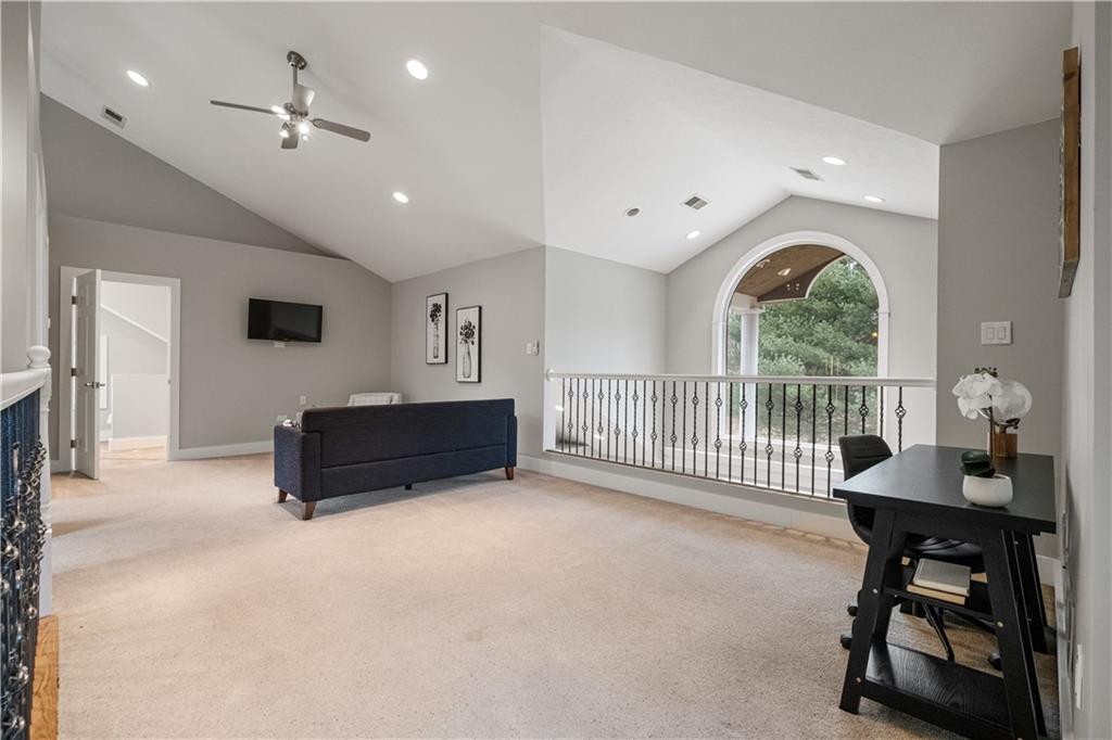 4264 Glasgow Road Valencia, PA 16059 - Photo 21 of 42 Gallery Image 21