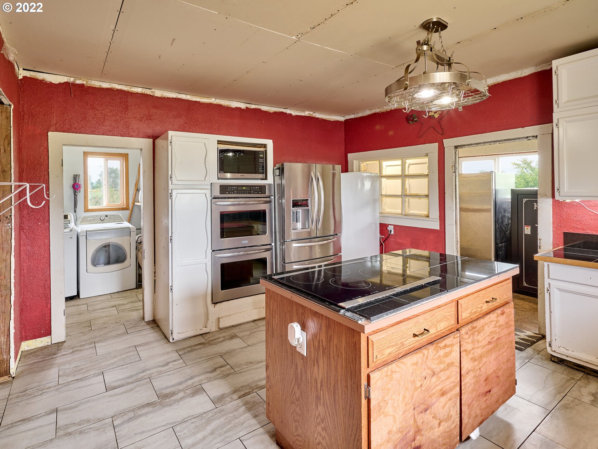 4970 Hennies Road Southeast Turner, OR 97392 - Photo 12 of 32 Gallery Image 12