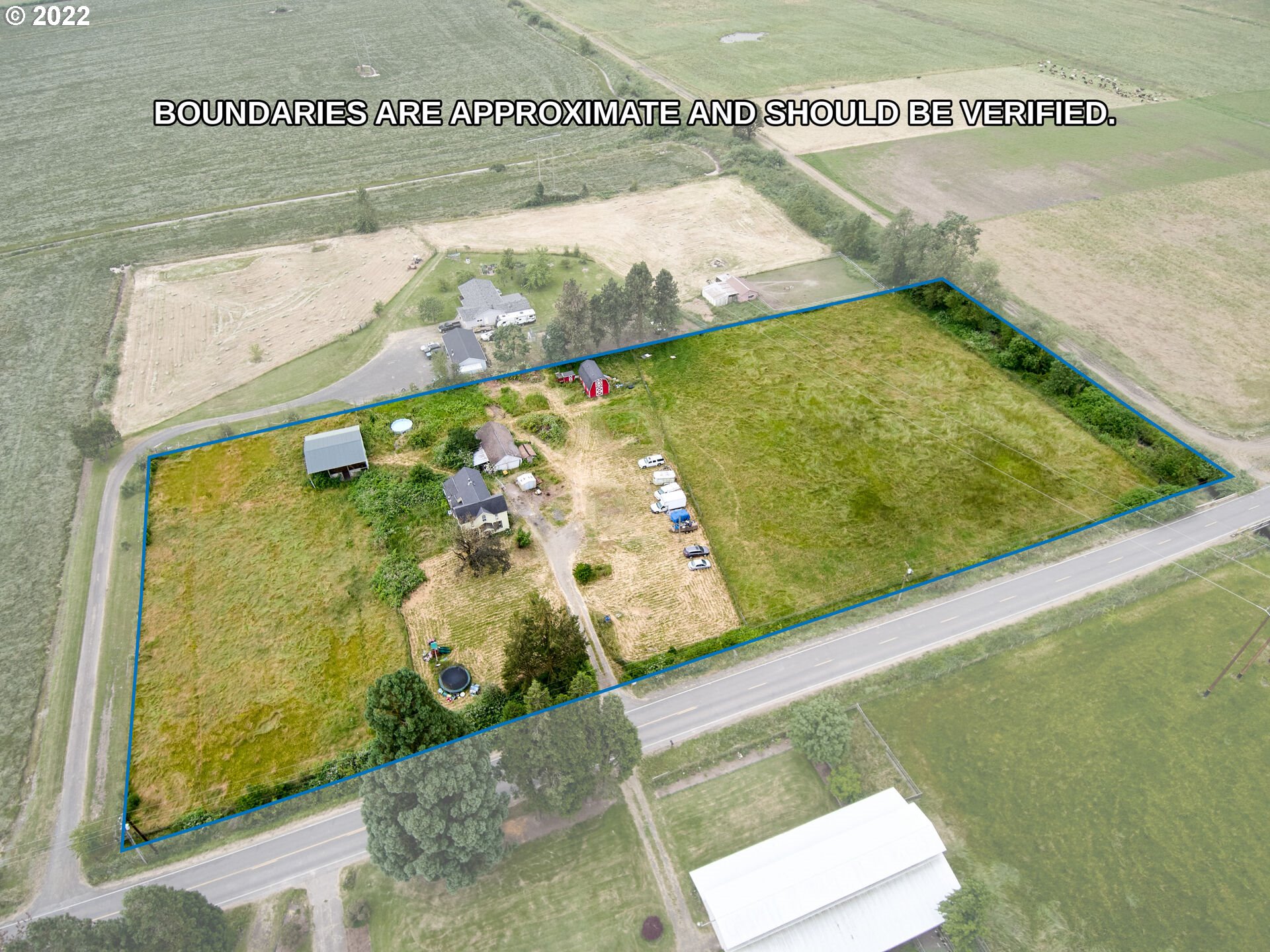4970 Hennies Road Southeast Turner, OR 97392 - Photo 2 of 32 Gallery Image 2