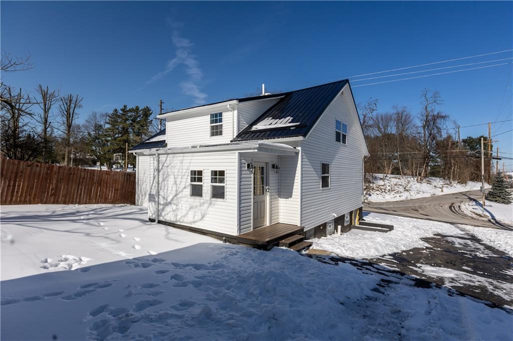 179 Balsinger Road Uniontown, PA 15401 - Photo 3 of 27