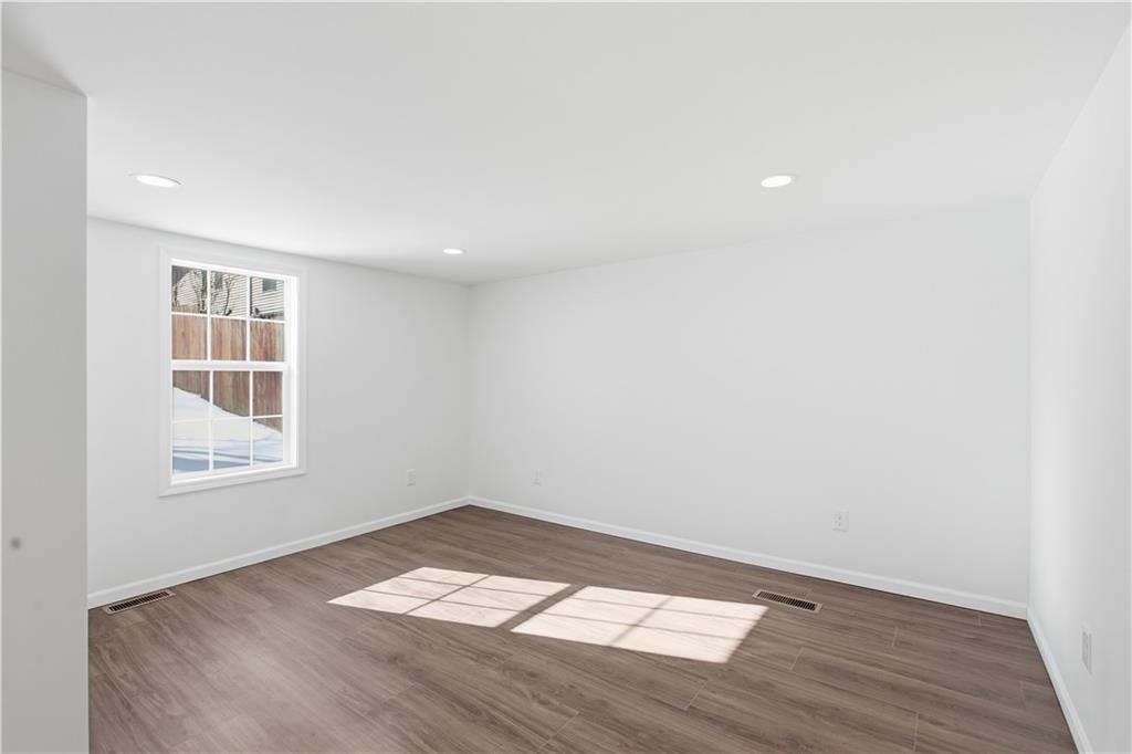 179 Balsinger Road Uniontown, PA 15401 - Photo 9 of 27