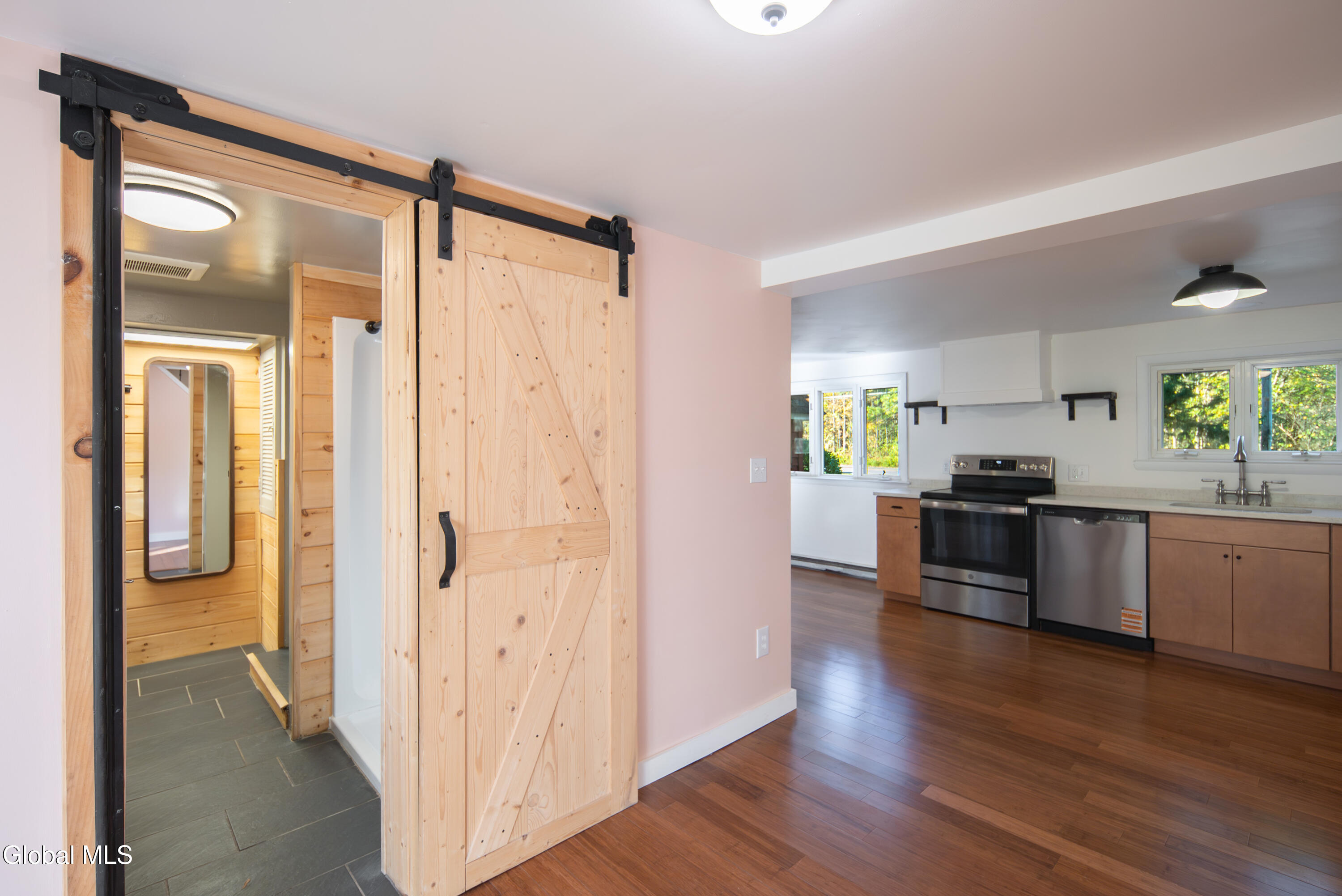 99 Blue Barns Road Rexford, NY 12148 - Photo 13 of 44 013