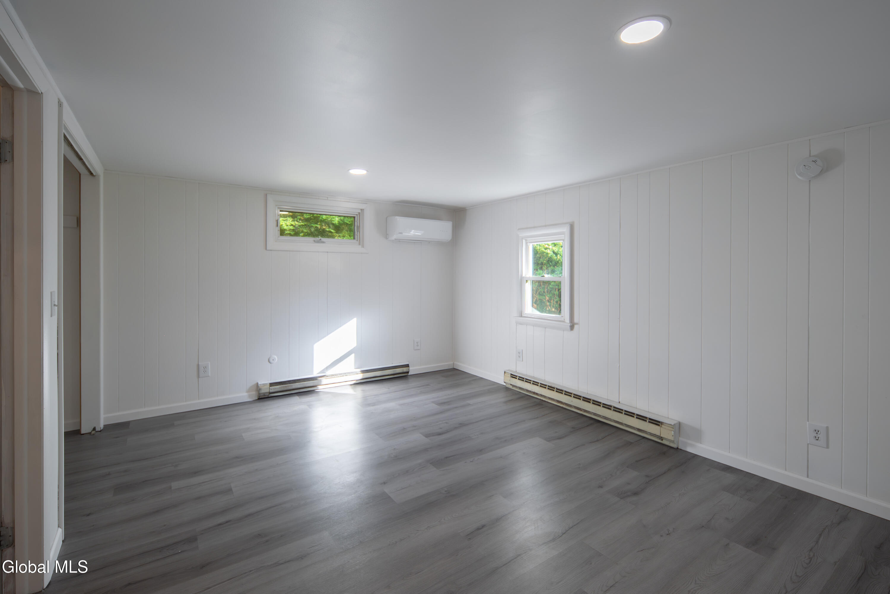 99 Blue Barns Road Rexford, NY 12148 - Photo 23 of 44 023