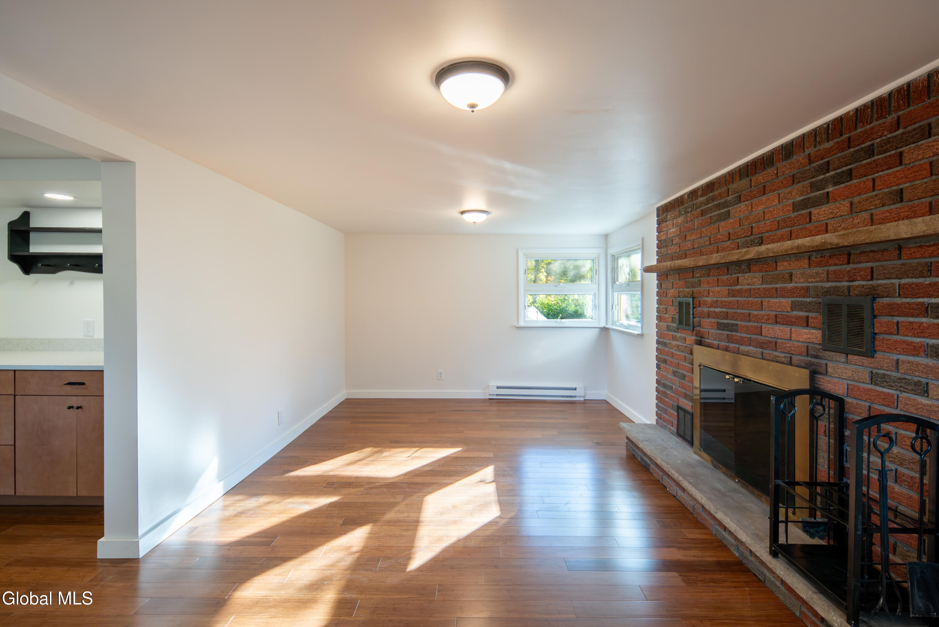 99 Blue Barns Road Rexford, NY 12148 - Photo 3 of 44 003