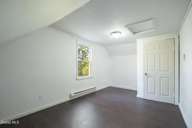 $299,900 | 99 Blue Barns Road, Rexford, NY 12148