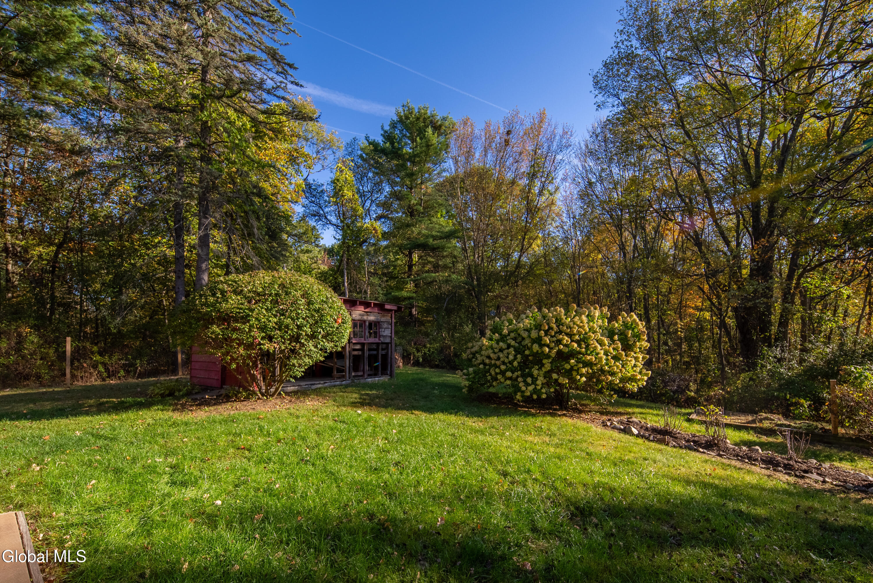 99 Blue Barns Road Rexford, NY 12148 - Photo 36 of 44 036