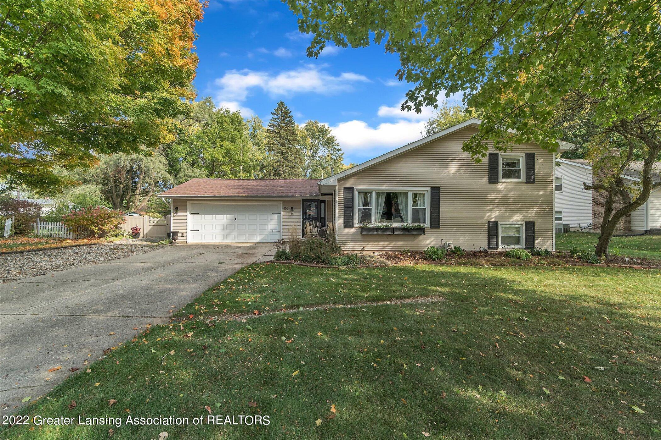 107 Meath Road Eaton Rapids, MI 48827 - Photo 26 of 31 Exterior Front2 - Revised