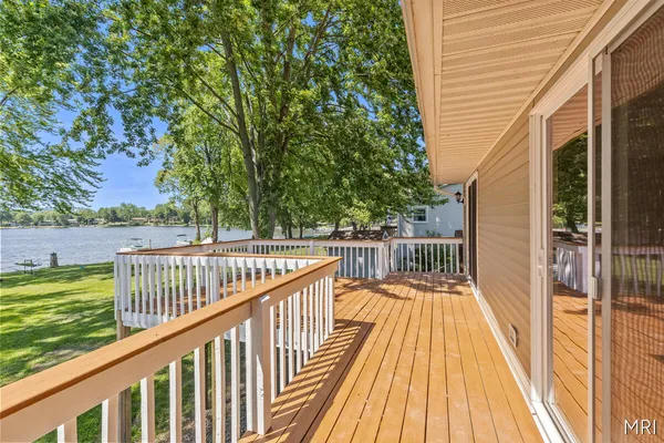 $599,000 | 8303 Cowan Lake Drive Northeast, Rockford, MI 49341