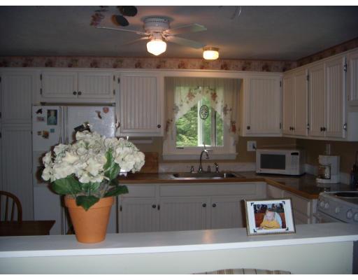64 North Wales Road Holland, MA 01521 - Photo 5 of 10 Gallery Image 5