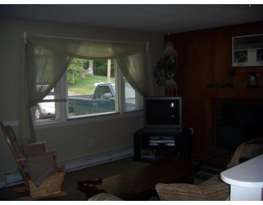 64 North Wales Road Holland, MA 01521 - Photo 6 of 10 Gallery Image 6
