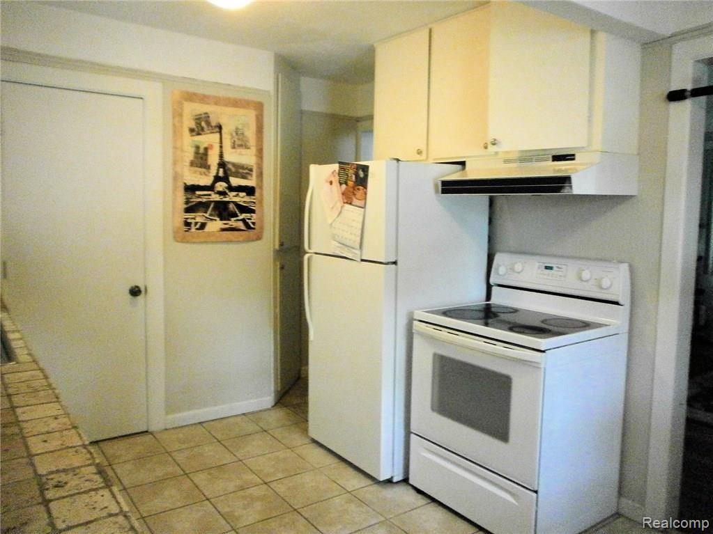 2990 Greenfield Road Berkley, MI 48072 - Photo 5 of 7