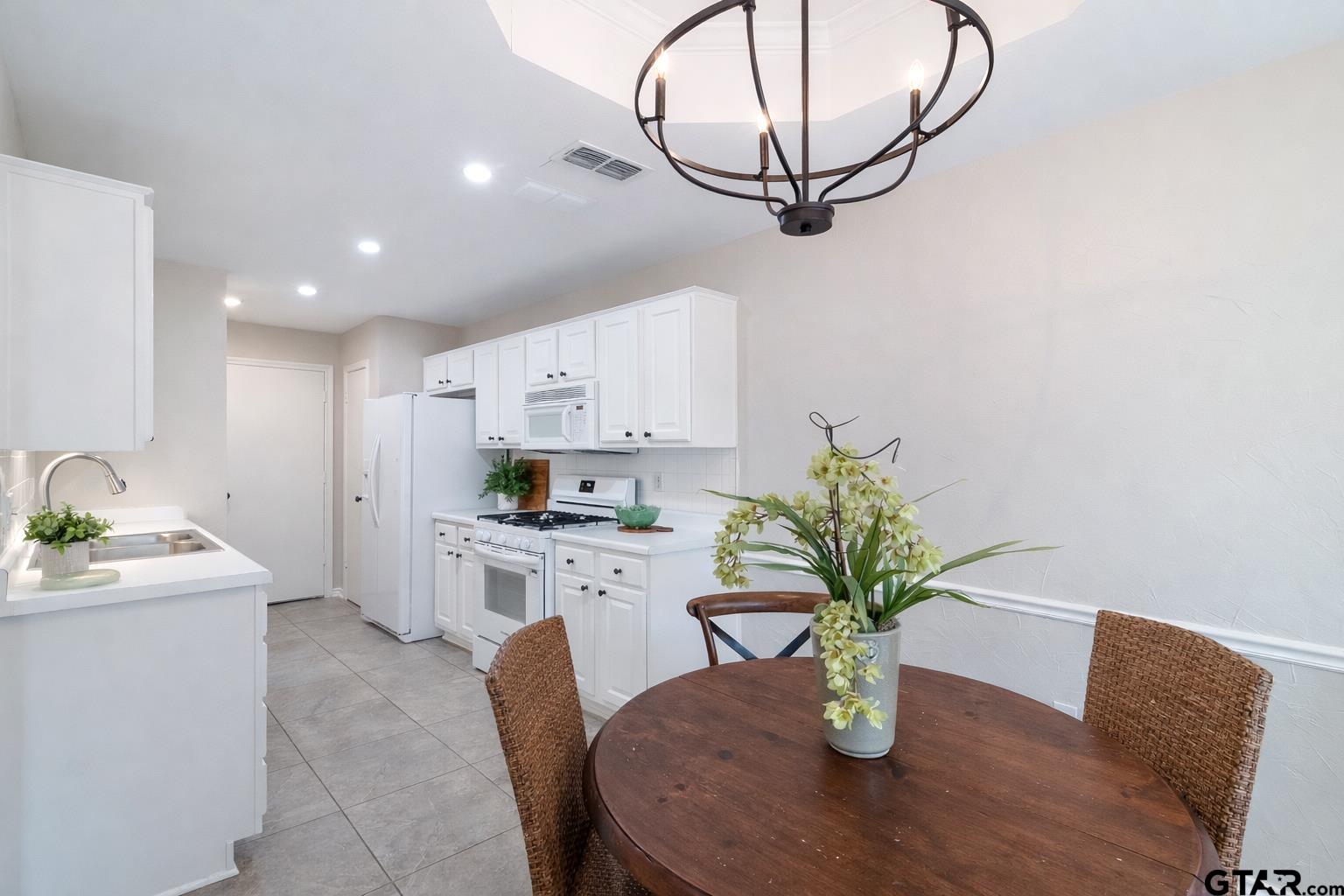 1202 Rice Road, Unit 129 Tyler, TX 75703 - Photo 11 of 27