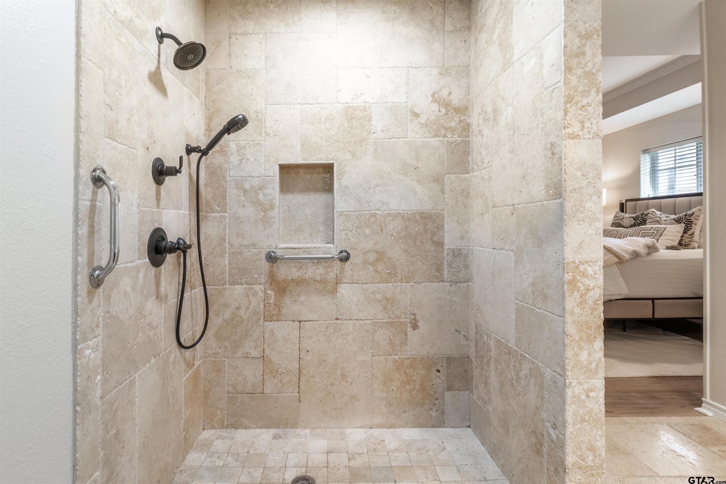 1202 Rice Road, Unit 129 Tyler, TX 75703 - Photo 16 of 27