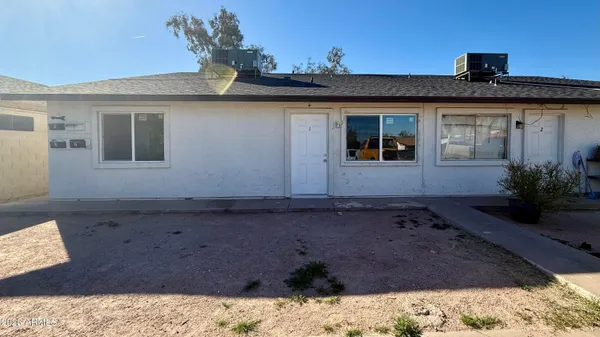 $1,299 | 2739 East Tamarisk Avenue, Unit 1, Phoenix, AZ 85040