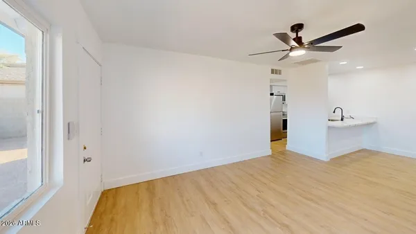 $1,299 | 2739 East Tamarisk Avenue, Unit 1, Phoenix, AZ 85040