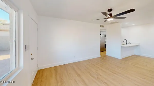 $1,350 | 2739 East Tamarisk Avenue, Unit 1, Phoenix, AZ 85040