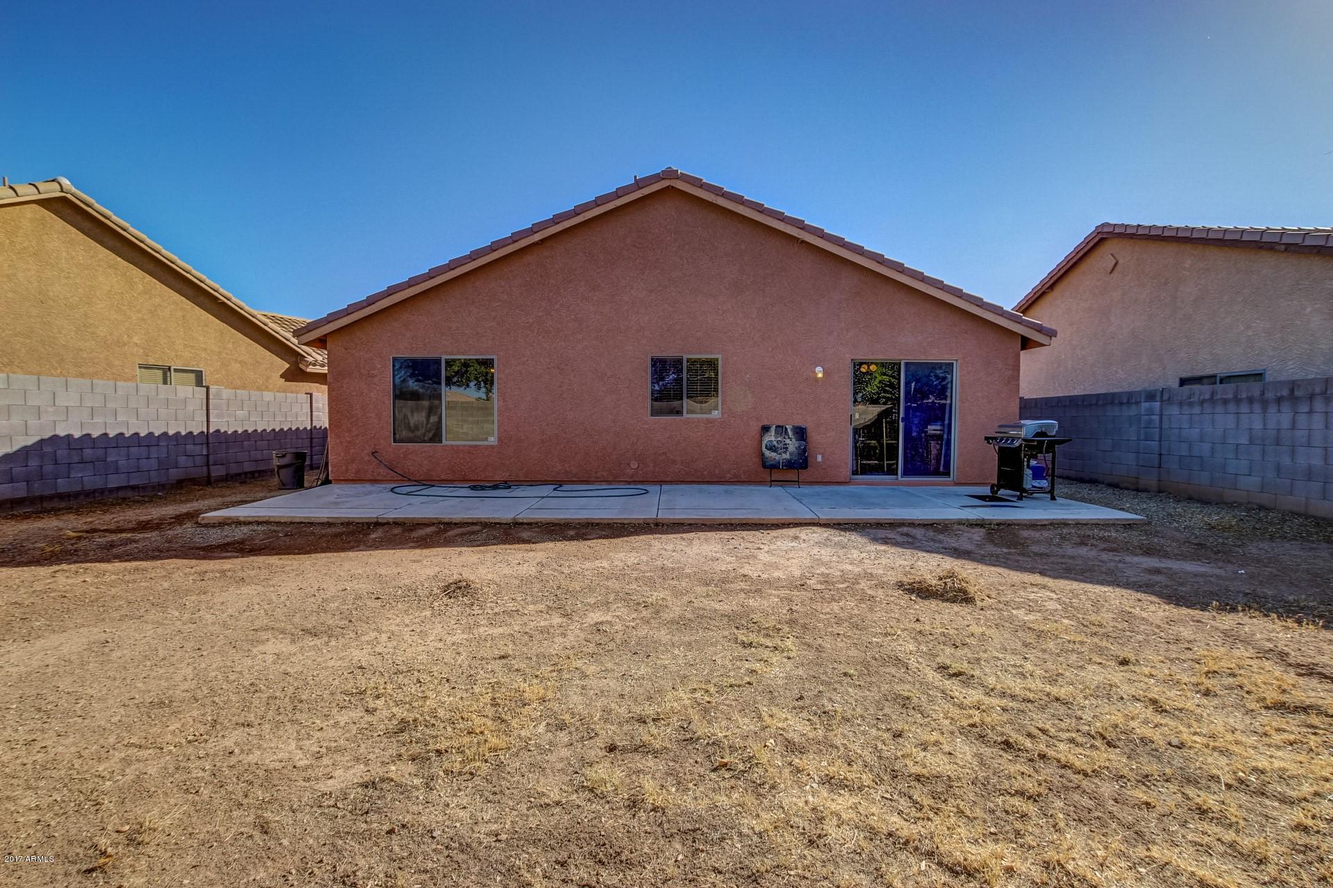 2512 West Darrel Road Phoenix, AZ 85041 - Photo 23 of 24 Backyard