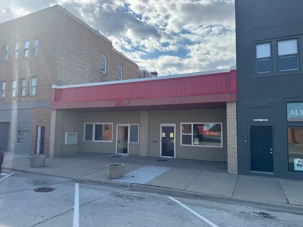 $249,000 | 1018 15th Avenue, East Moline, IL 61244