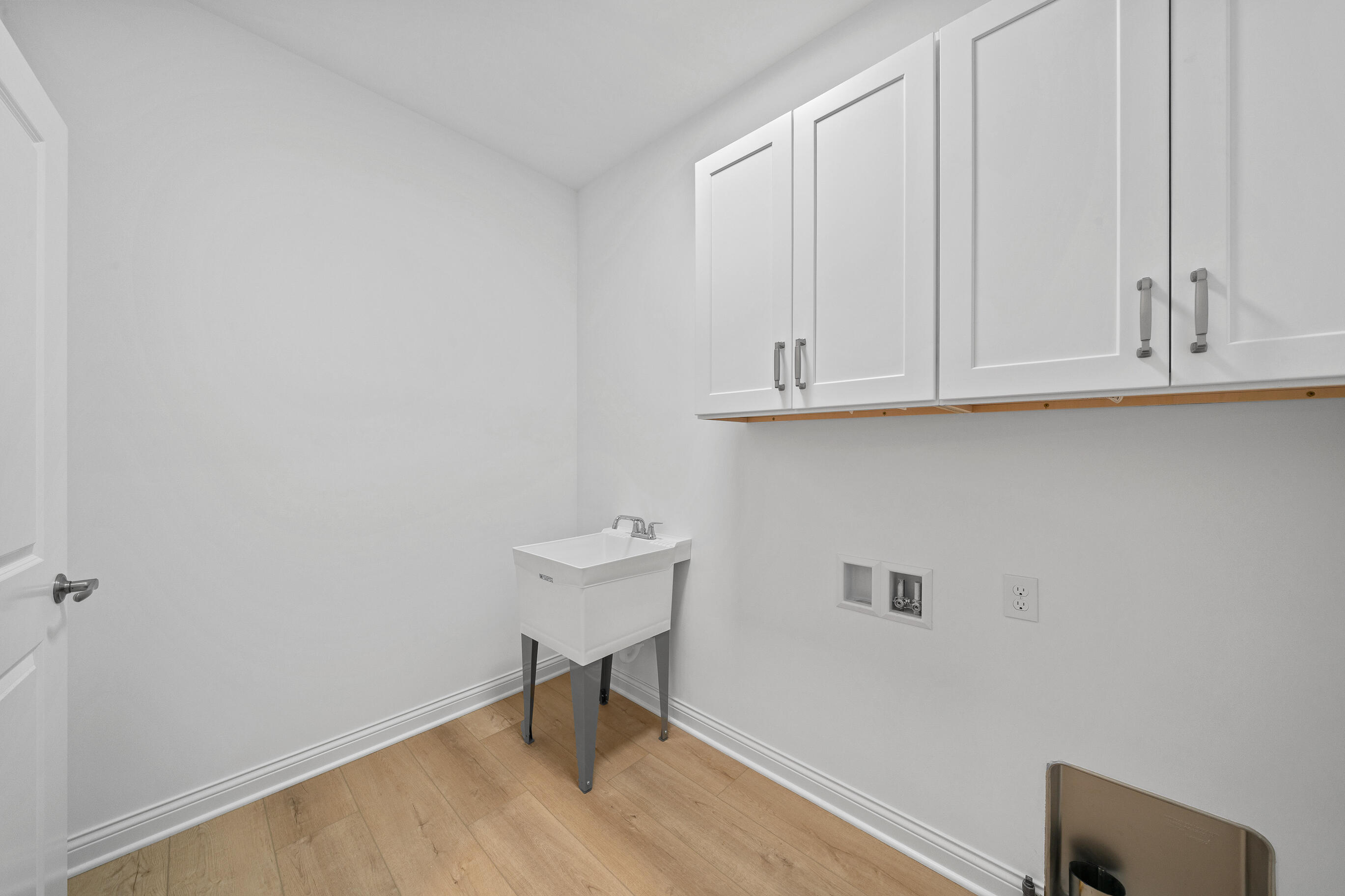 Lt19 Arbor Ridge Drive Delavan, WI 53115 - Photo 13 of 26 Laundry Room Example