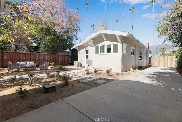 $1,199,000 | 400 Flower Street, Pasadena, CA 91104