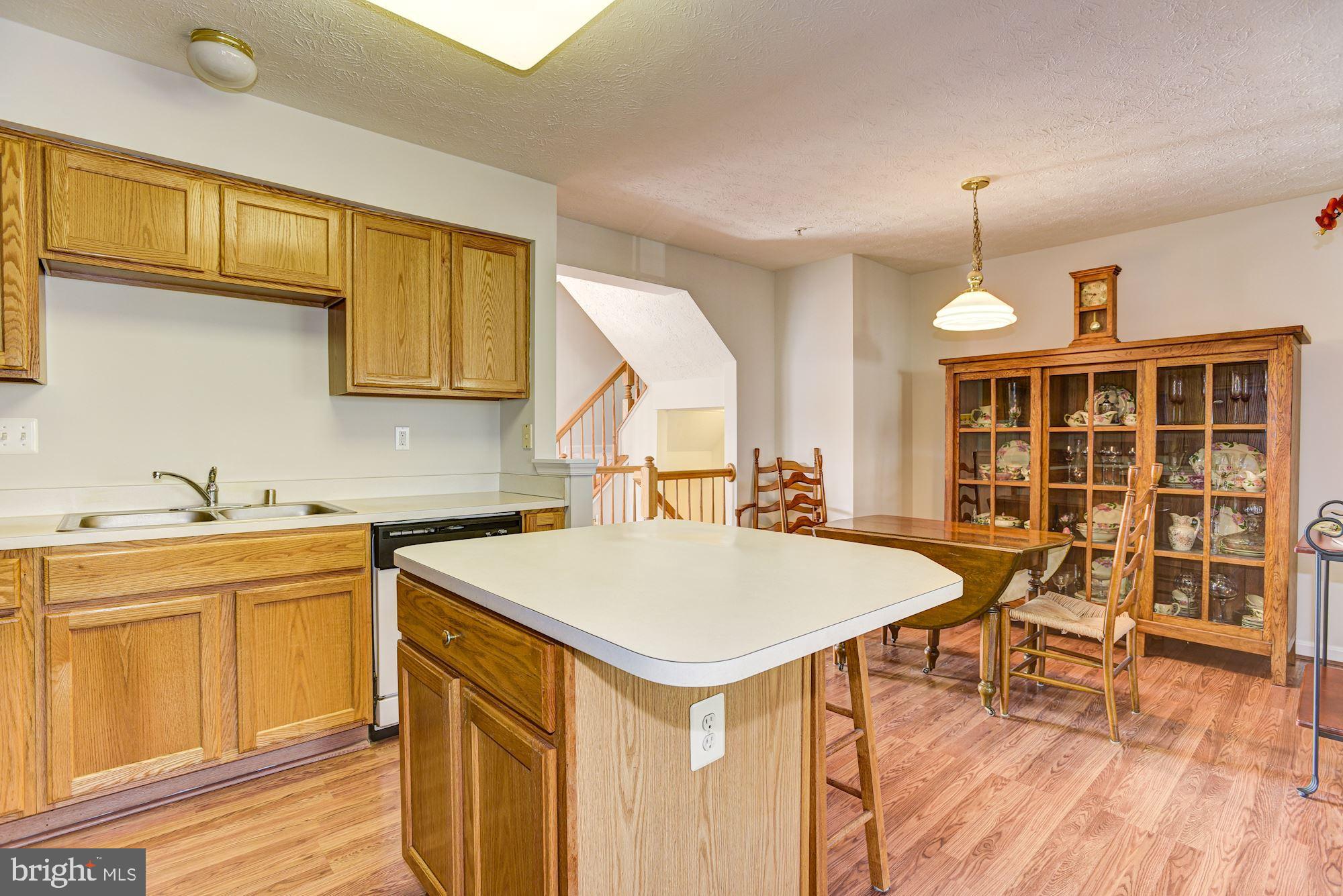 5058 Finsbury Road Baltimore, MD 21237 - Photo 11 of 34 Eat-in Kitchen