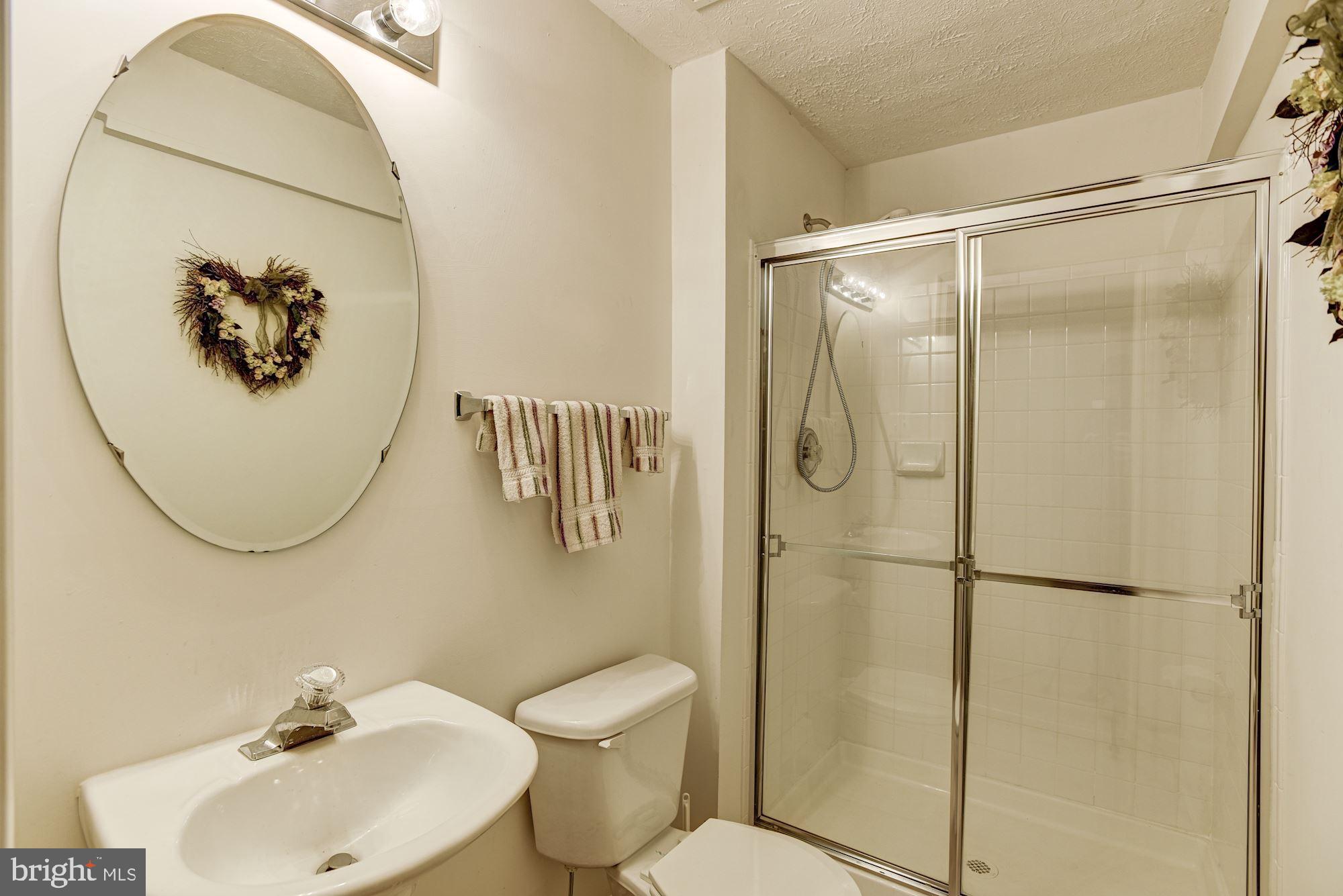 5058 Finsbury Road Baltimore, MD 21237 - Photo 28 of 34 Full Bath