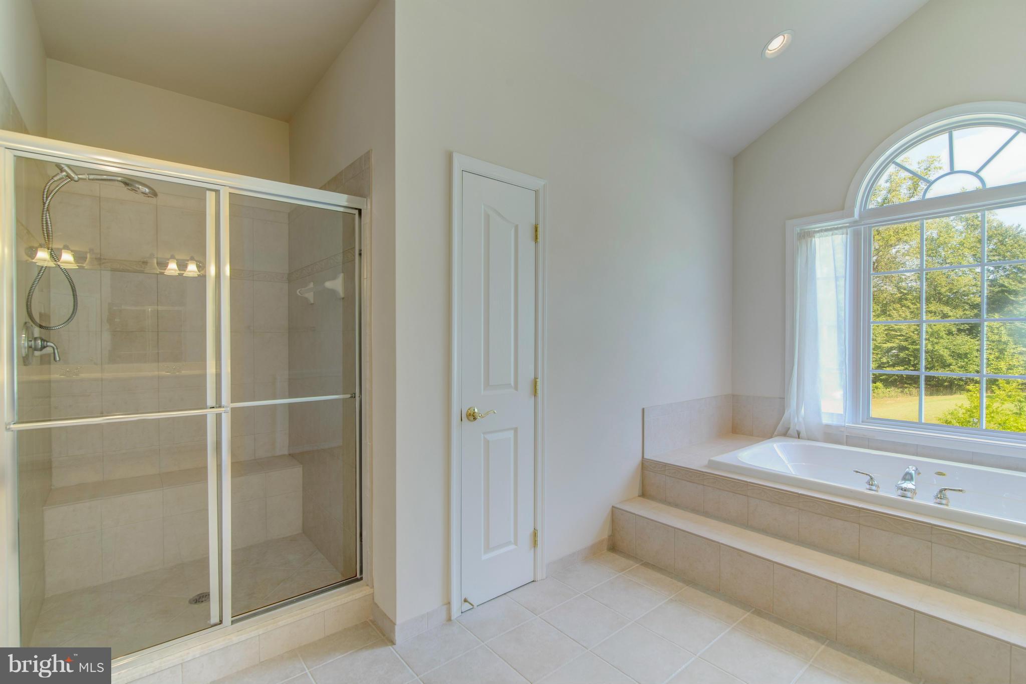 2204 Keltrip Court Silver Spring, MD 20906 - Photo 16 of 30 Bath (Master)