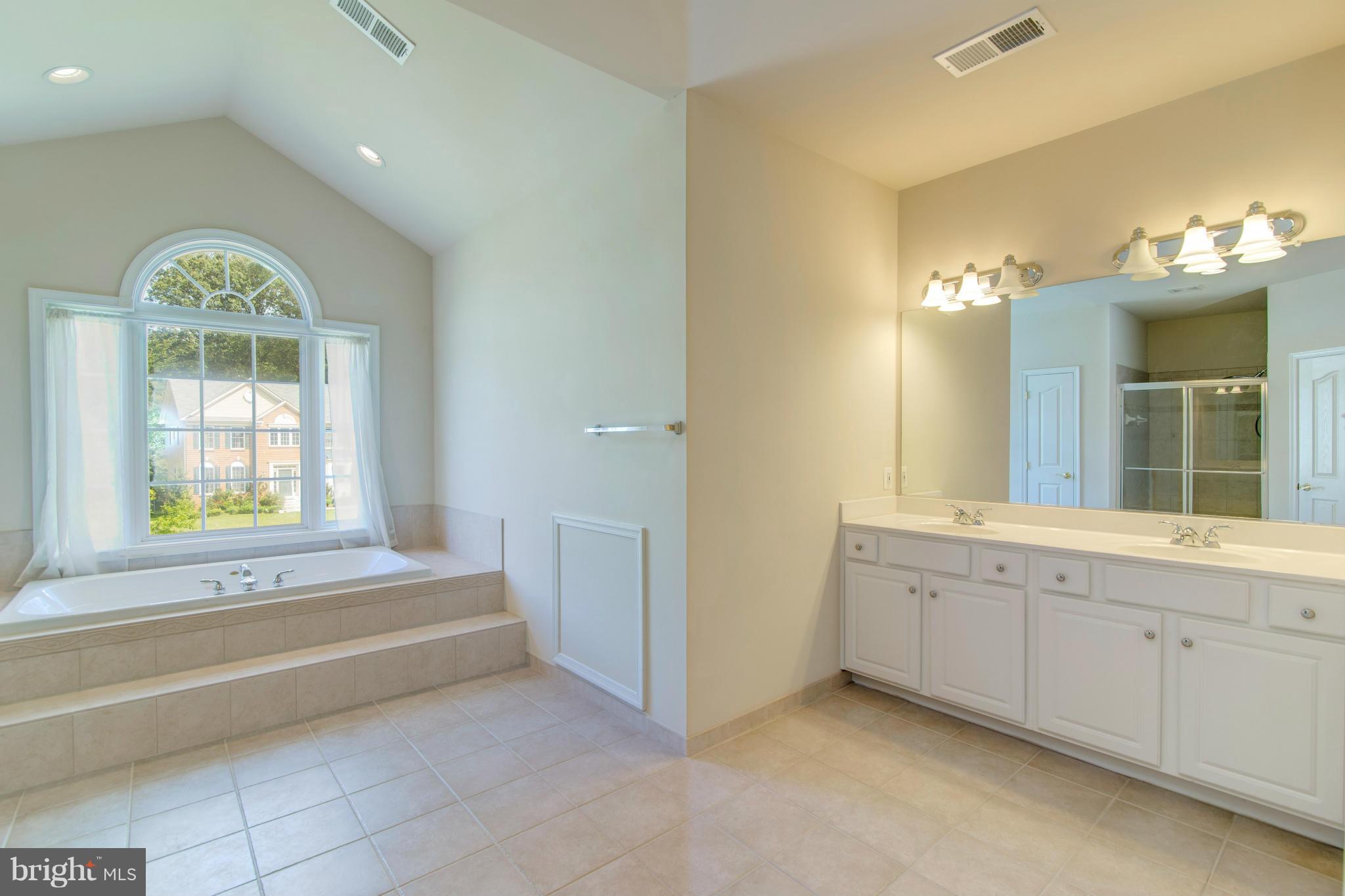 2204 Keltrip Court Silver Spring, MD 20906 - Photo 19 of 30 Bath (Master)