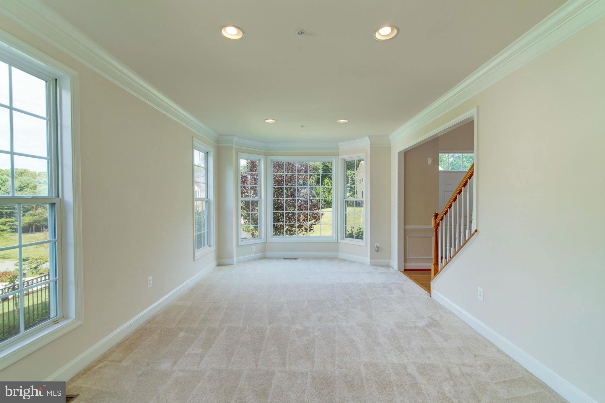 2204 Keltrip Court Silver Spring, MD 20906 - Photo 5 of 30 Living Room