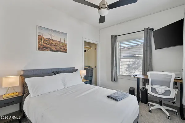 $2,395 | 1632 East Adams Street, Phoenix, AZ 85034