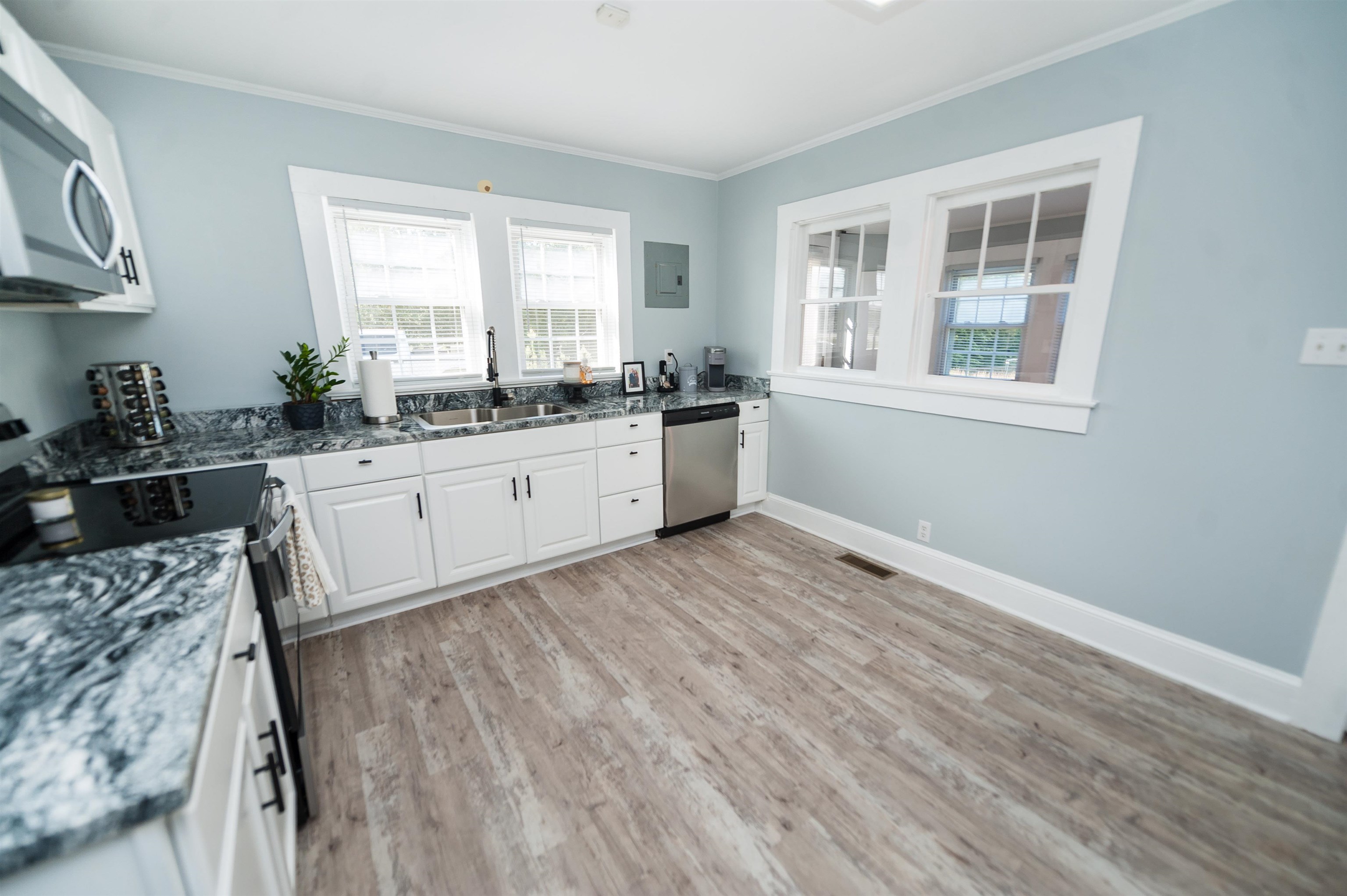 351 Old Furnace Road Boiling Springs, SC 29316 - Photo 7 of 35 Gallery Image 7