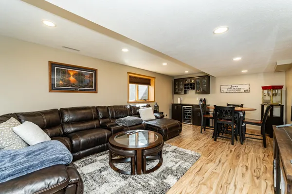 $530,000 | 1404 2nd Ave Circle Northeast, Kasson, MN 55944