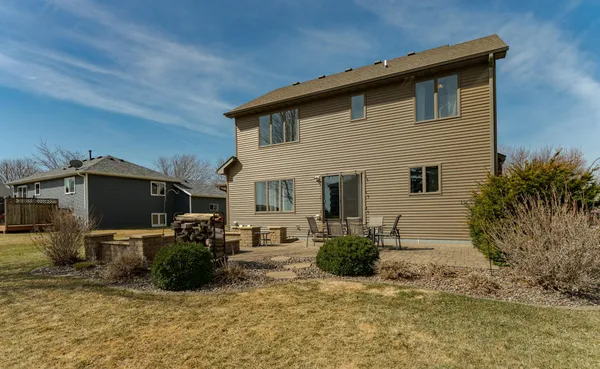 $530,000 | 1404 2nd Ave Circle Northeast, Kasson, MN 55944