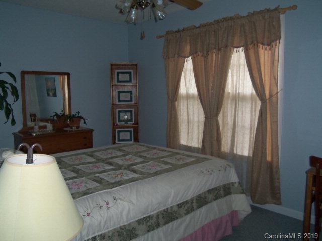 865 Old Neal Road Marion, NC 28752 - Photo 11 of 24 Gallery Image 11