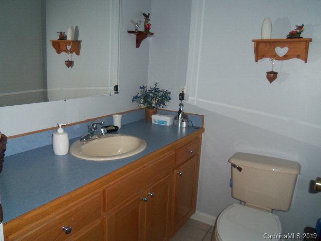 865 Old Neal Road Marion, NC 28752 - Photo 9 of 24 Gallery Image 9