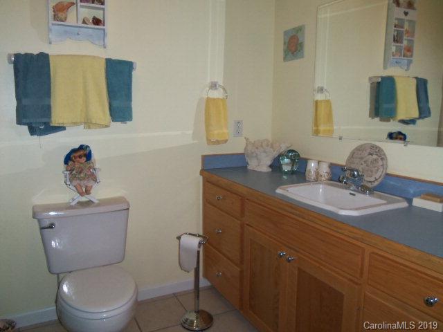865 Old Neal Road Marion, NC 28752 - Photo 10 of 24 Gallery Image 10