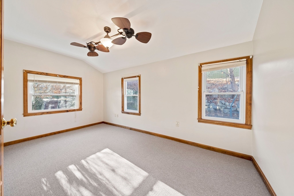 76 Overlook Road Weymouth, MA 02189 - Photo 11 of 30 Gallery Image 11