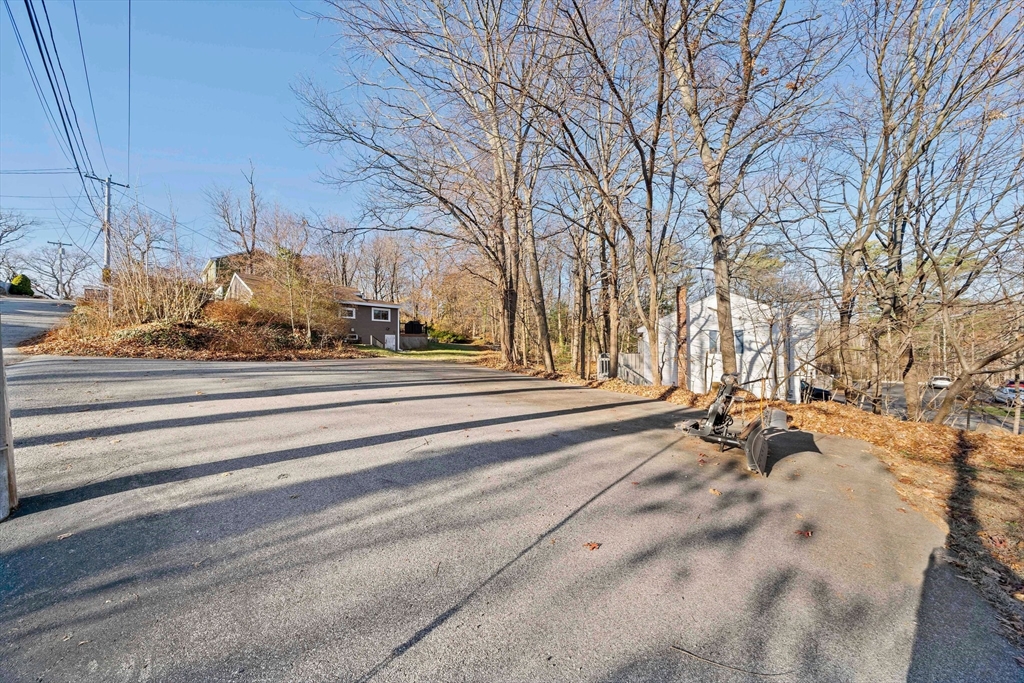 76 Overlook Road Weymouth, MA 02189 - Photo 28 of 30 Gallery Image 28