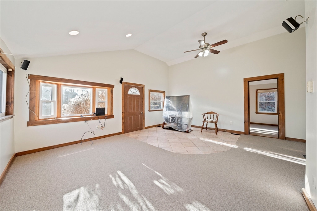76 Overlook Road Weymouth, MA 02189 - Photo 10 of 30 Gallery Image 10