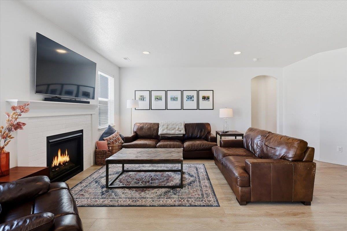 5613 South Dowdy Road Spokane, WA 99224 - Photo 5 of 20