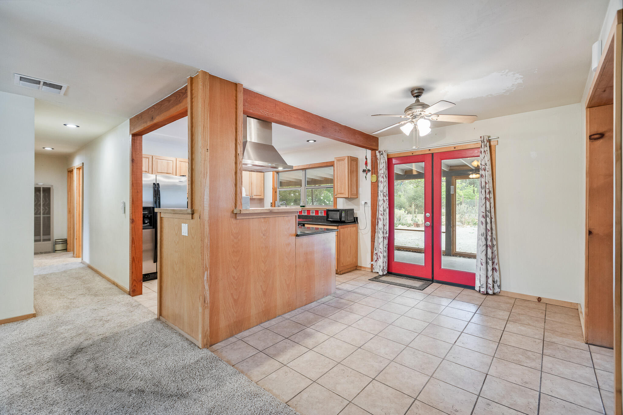 40826 Grouse Drive Three Rivers, CA 93271 - Photo 16 of 75 14 Dining and Kitchen
