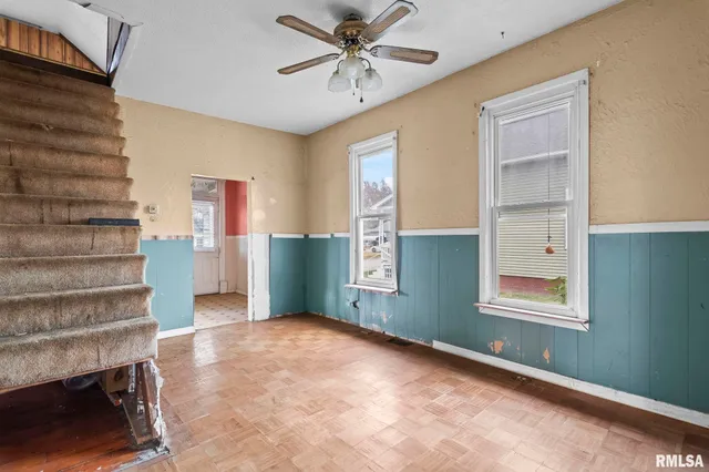 $37,500 | 718 West England Street, Taylorville, IL 62568