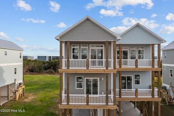 $524,500 | 144 Sea Gull Lane, Unit 6B, North Topsail Beach, NC 28460