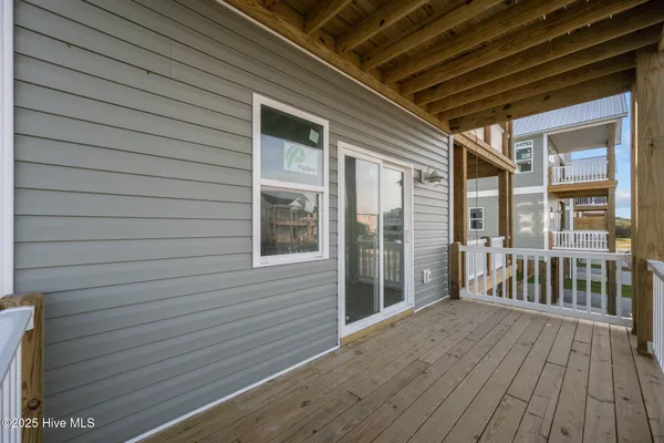 $524,500 | 144 Sea Gull Lane, Unit 6B, North Topsail Beach, NC 28460